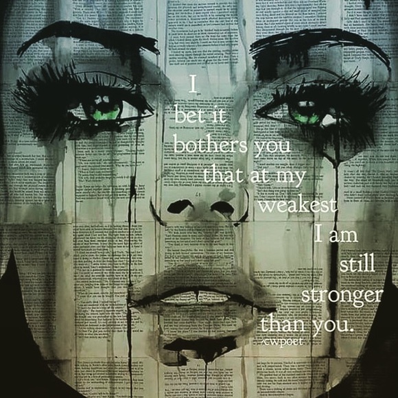 Meet your Posher, Rachael I go by Rae! Thanks 🙏 - Picture 5 of 8